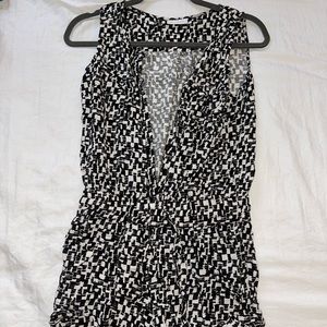 New York & Co. Printed Cargo jumpsuit